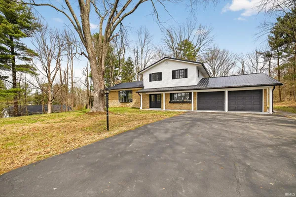 $699,000 | 633 South Ravencrest Avenue, Bloomington, IN 47401