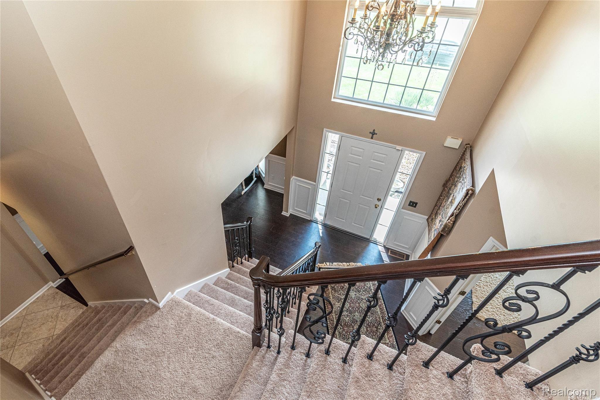 1795 Hawthorne Ridge Walled Lake, MI 48390 - Photo 17 of 27 036_25.jpg
