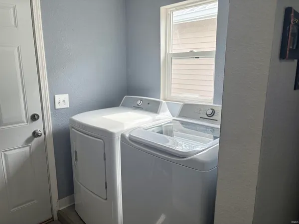 $125,900 | 210 West Jay Street, Dunkirk, IN 47336