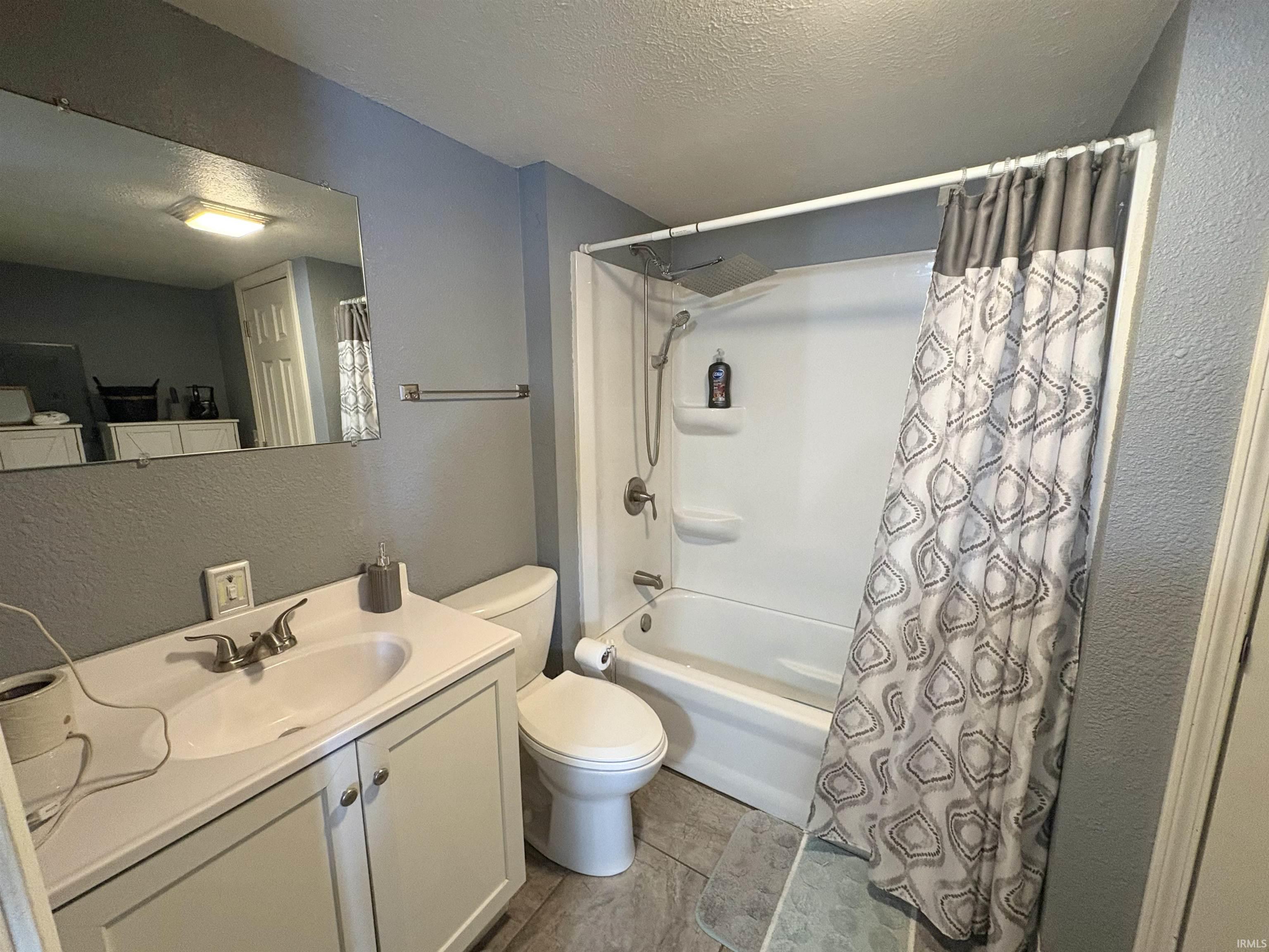 210 West Jay Street Dunkirk, IN 47336 - Photo 16 of 31
