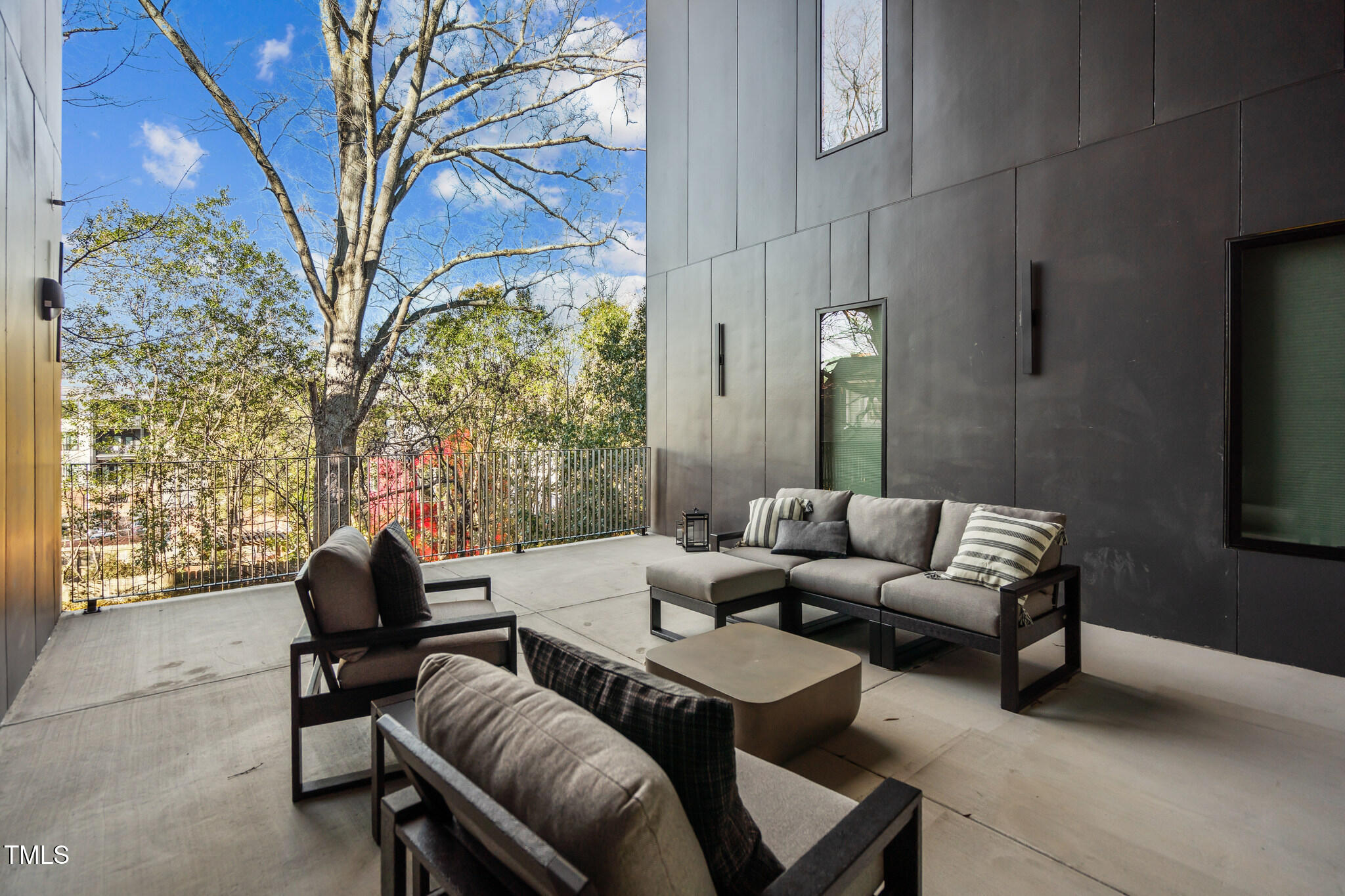 29 Enterprise Street, Unit 307 Raleigh, NC 27607 - Photo 18 of 28 29_Enterprise_St_Raleigh_NC_27607_USA-Li