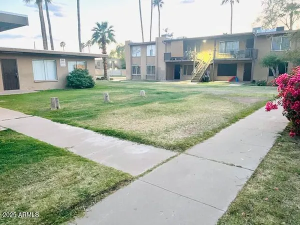 $196,500 | 2377 West Hazelwood Street, Phoenix, AZ 85015