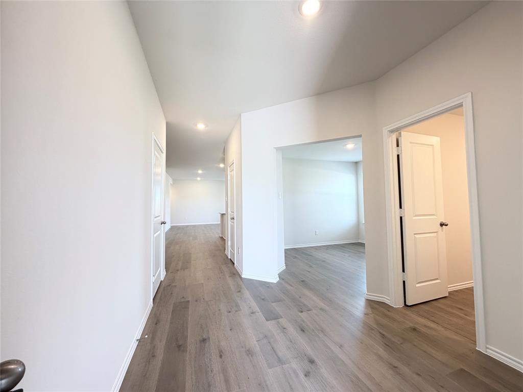 629 Dunhill Road Nevada, TX 75173 - Photo 3 of 28 Gallery Image 3