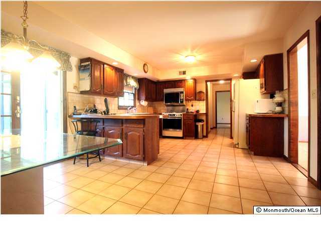 29 Quaker Road Middletown, NJ 07748 - Photo 2 of 3 Additional Photo