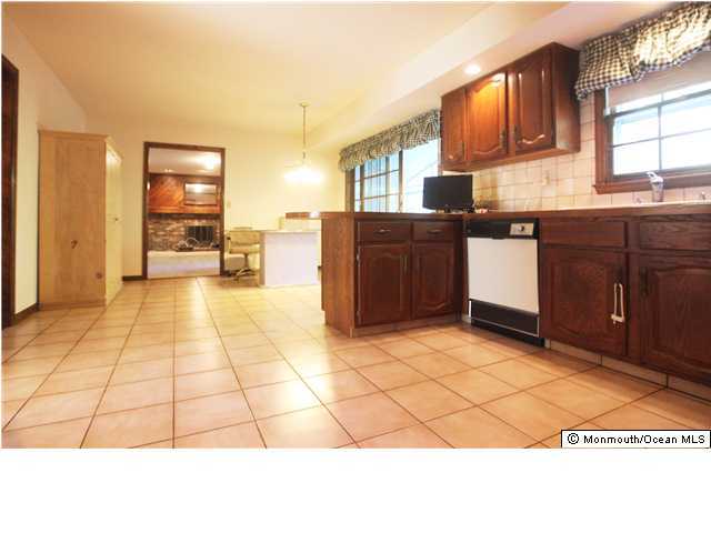 29 Quaker Road Middletown, NJ 07748 - Photo 3 of 3 Additional Photo