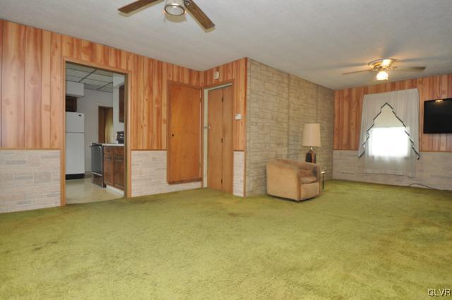 4934 Lehigh Road Easton, PA 18040 - Photo 4 of 19 Gallery Image 4