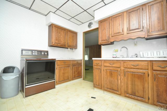 4934 Lehigh Road Easton, PA 18040 - Photo 8 of 19 Gallery Image 8