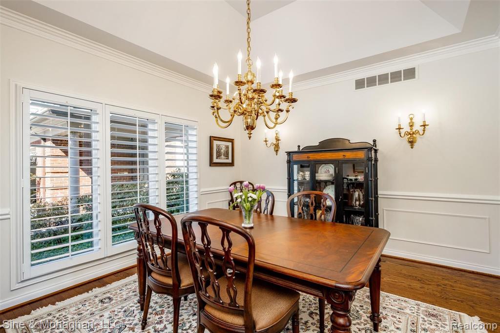 1020 Lake Shore Road Grosse Pointe Shores, MI 48236 - Photo 30 of 94
