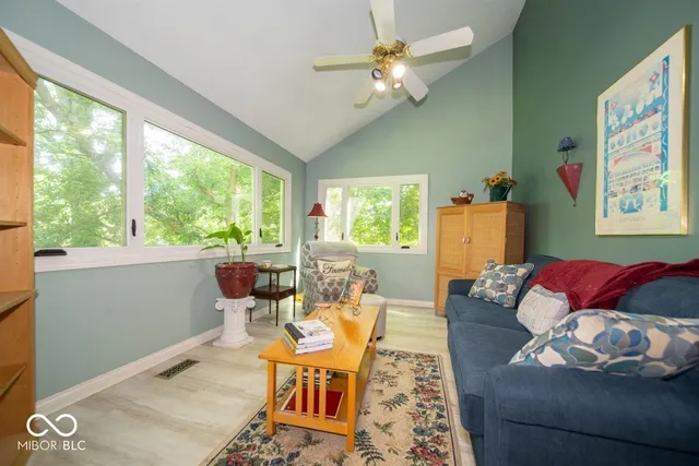 $500,000 | 12040 Kingfisher Circle, Indianapolis, IN 46236