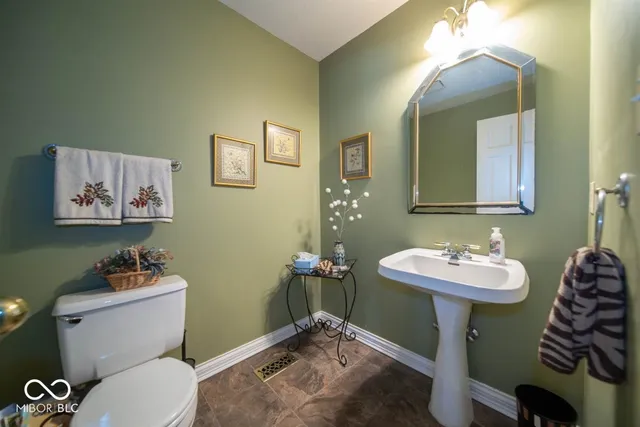 $500,000 | 12040 Kingfisher Circle, Indianapolis, IN 46236