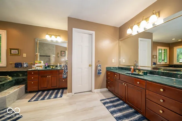 $500,000 | 12040 Kingfisher Circle, Indianapolis, IN 46236