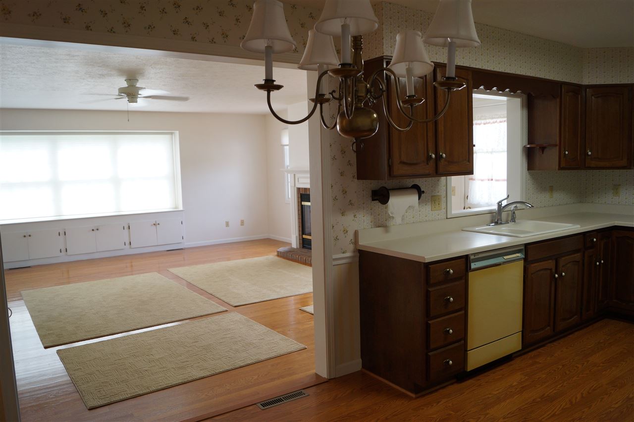 60420 Fir Road Mishawaka, IN 46544 - Photo 21 of 33