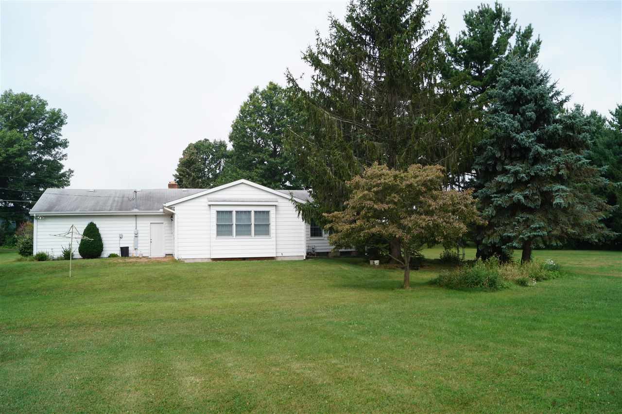 60420 Fir Road Mishawaka, IN 46544 - Photo 7 of 33