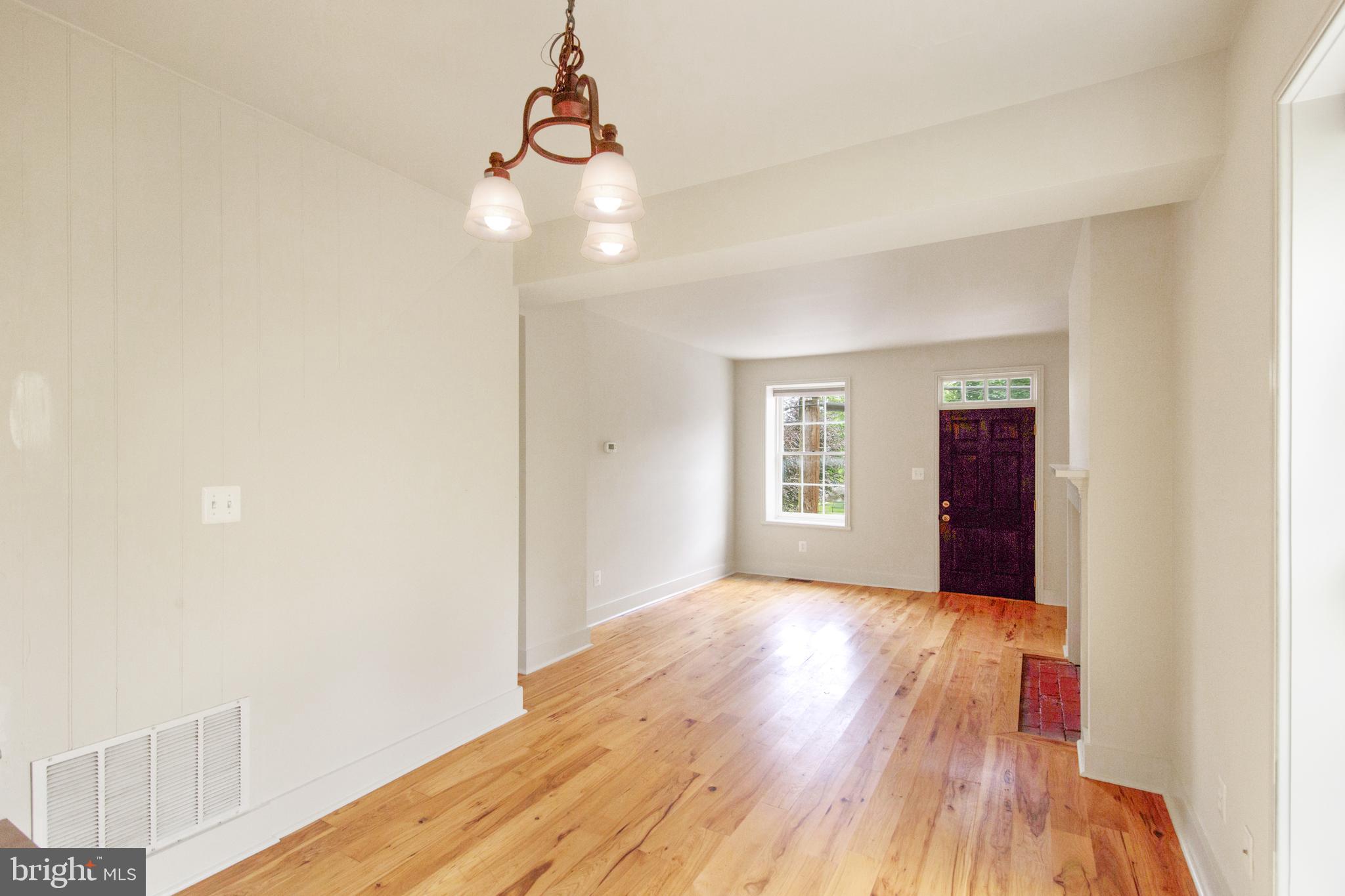 19 South Bentz Street Frederick, MD 21701 - Photo 8 of 44 formal dining area