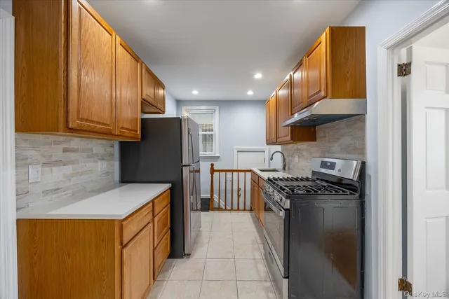 $1,569,000 | 67-32 47th Avenue, Unit 2 FAMILY | Maspeth