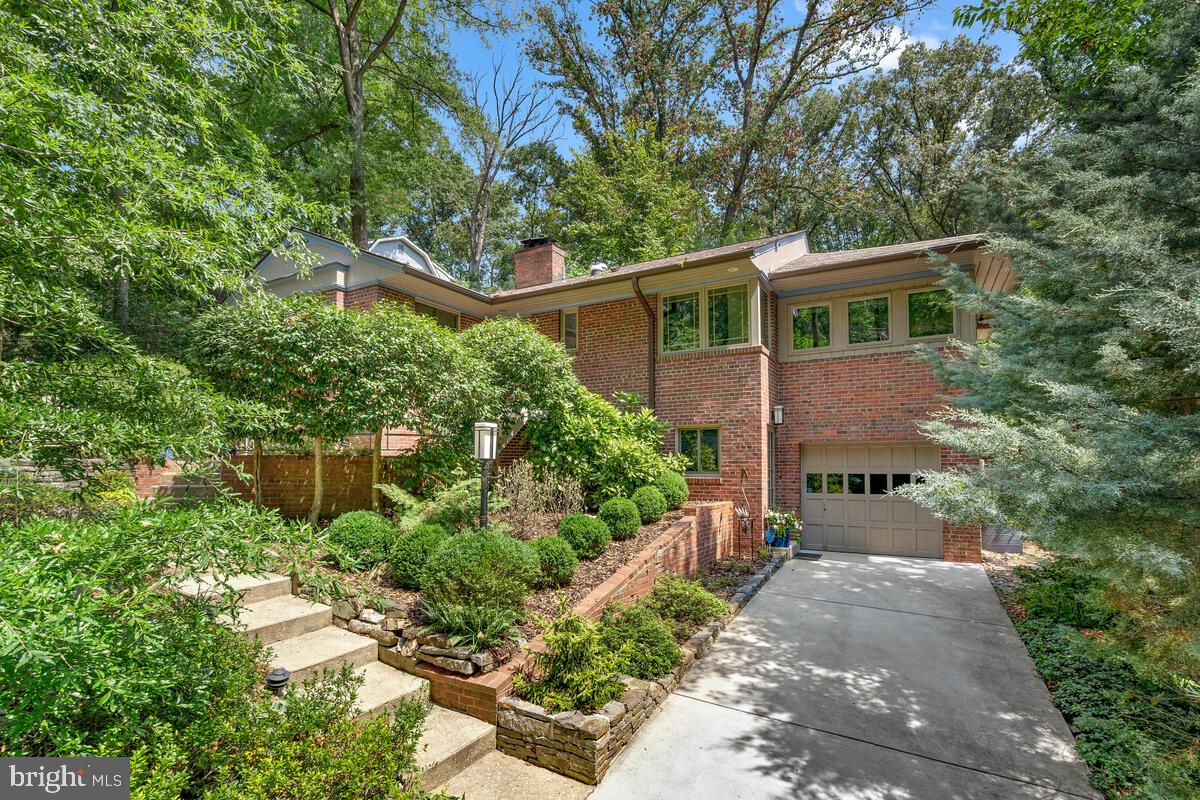 116 Sunnyside Road Silver Spring, MD 20910 - Photo 2 of 50