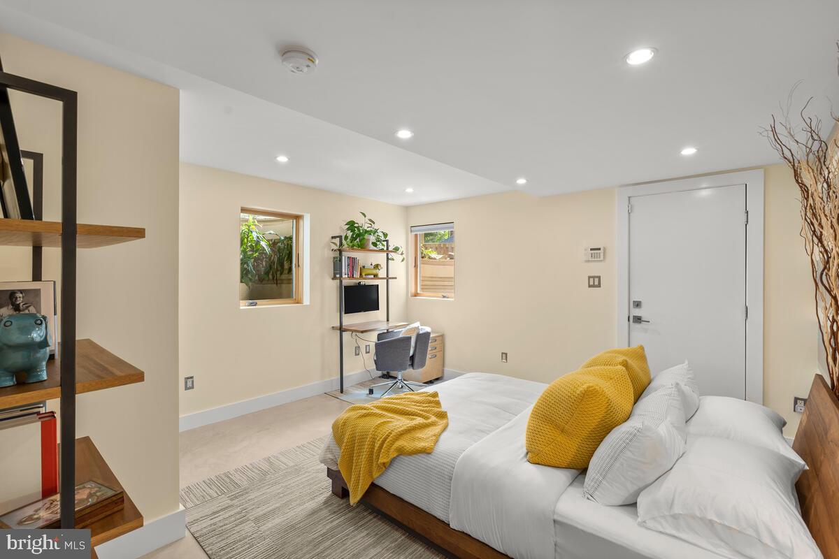 116 Sunnyside Road Silver Spring, MD 20910 - Photo 31 of 50