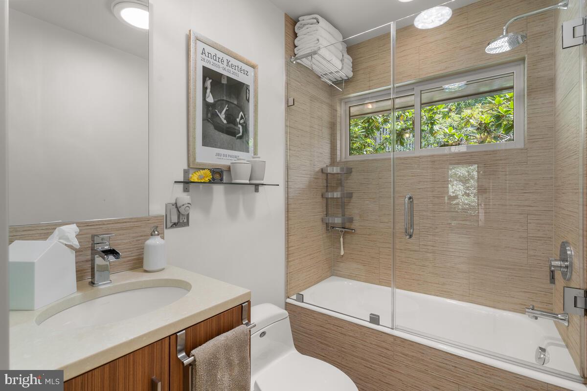 116 Sunnyside Road Silver Spring, MD 20910 - Photo 36 of 50