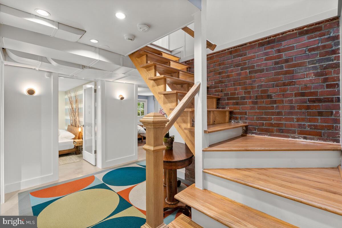 116 Sunnyside Road Silver Spring, MD 20910 - Photo 37 of 50