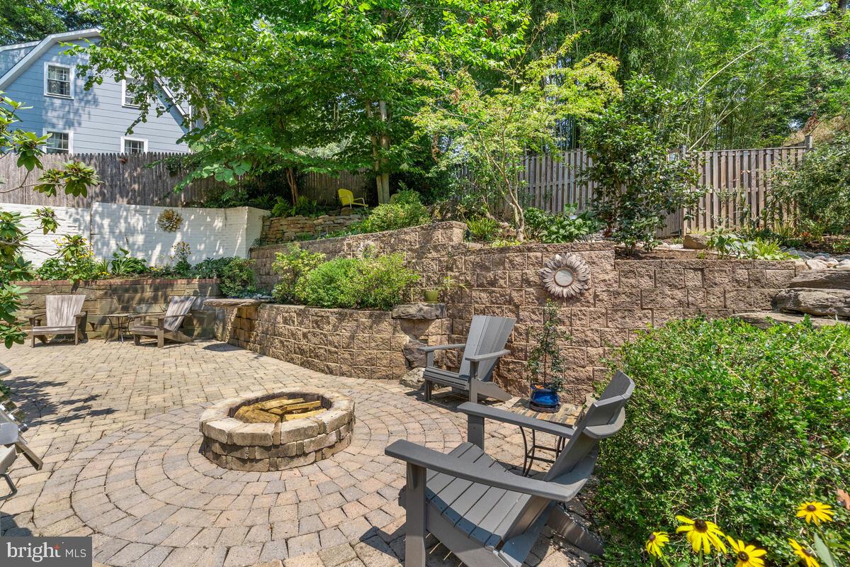 116 Sunnyside Road Silver Spring, MD 20910 - Photo 5 of 50