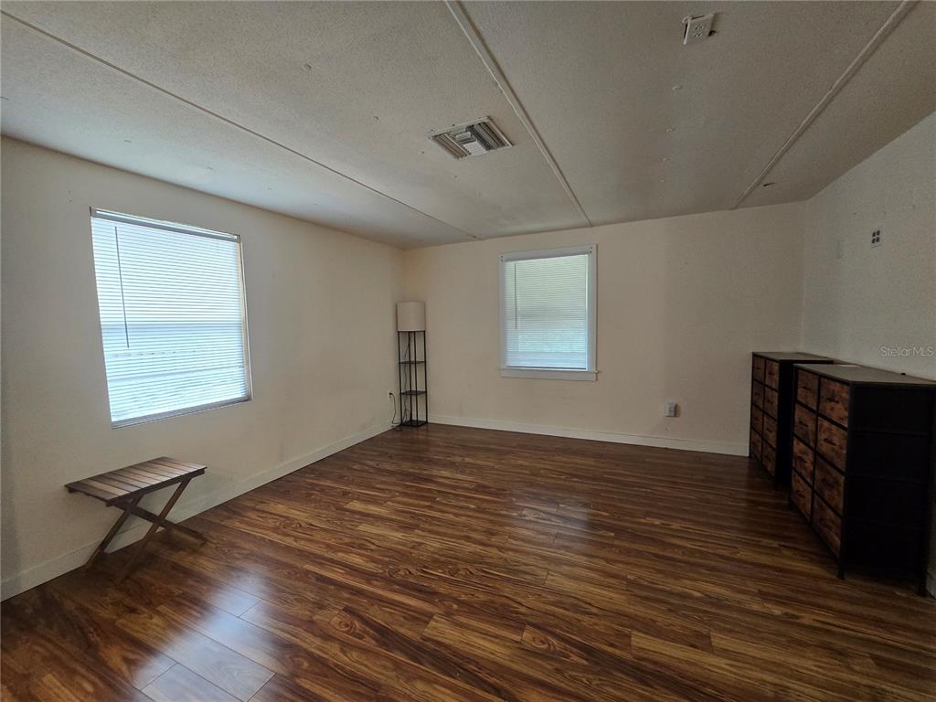 55646 Carl Street Astor, FL 32102 - Photo 5 of 21