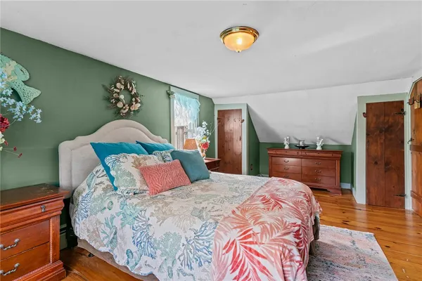 $599,000 | 220 Plainfield Pike, Scituate, RI 02857