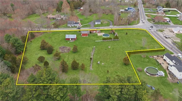 $599,000 | 220 Plainfield Pike, Scituate, RI 02857