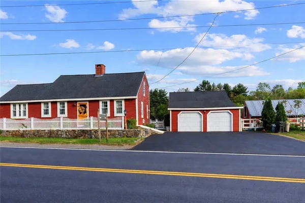 $599,000 | 220 Plainfield Pike, Scituate, RI 02857