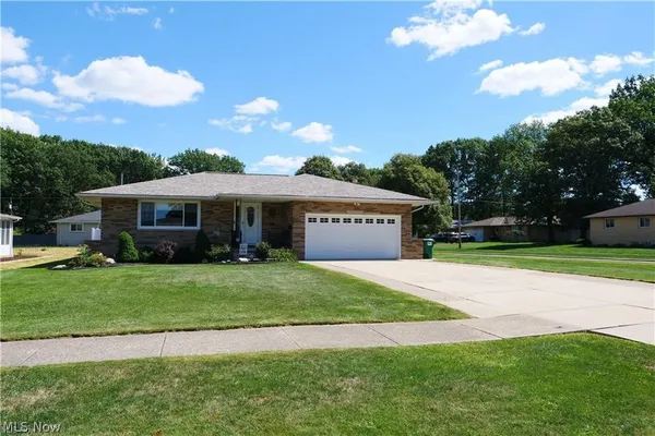 $408,000 | 5981 Northview Drive, Seven Hills, OH 44131