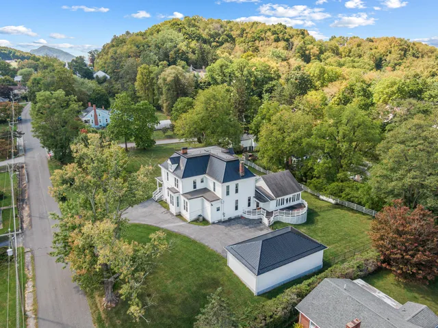 $588,349 | 639 West Tower Street, Tazewell, VA 24651