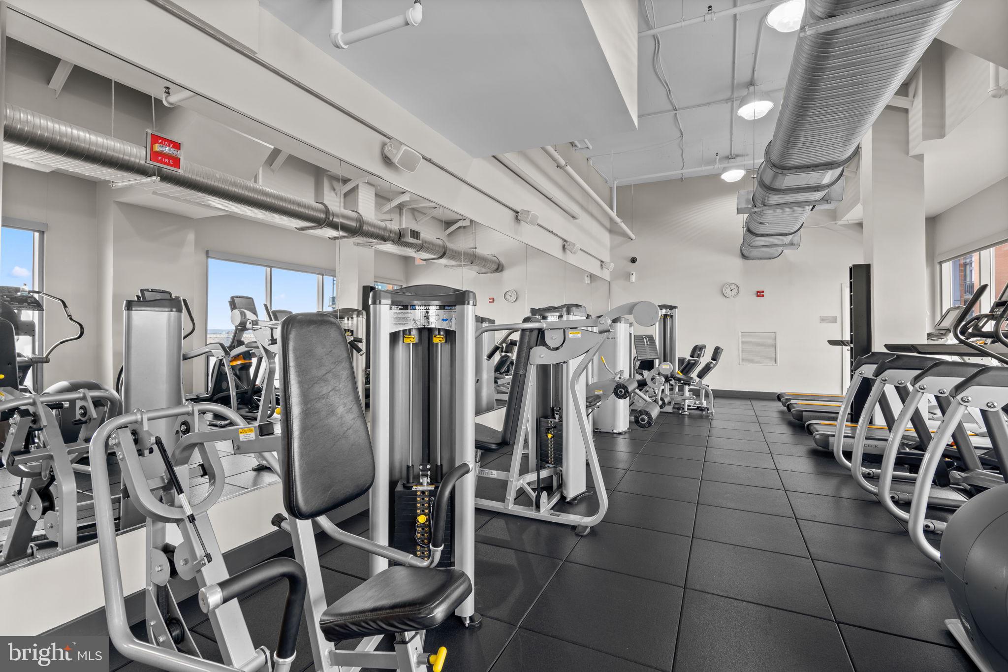 2001 15th Street North, Unit 813 Arlington, VA 22201 - Photo 28 of 31 a view of a room with gym equipment
