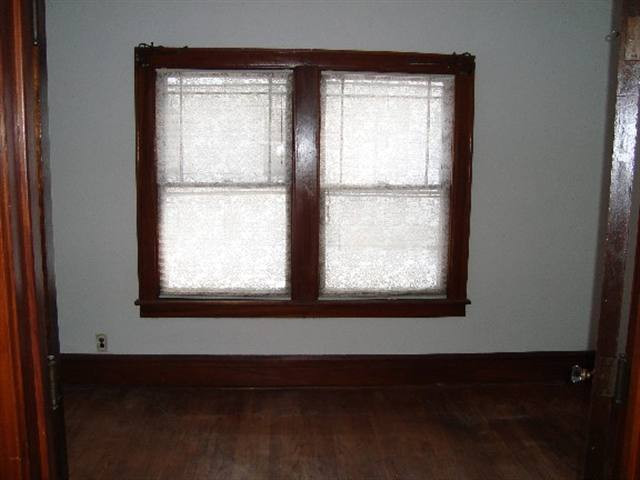 201 East Meadow Heights Avenue Jackson, MI 49203 - Photo 7 of 11 Photo 7