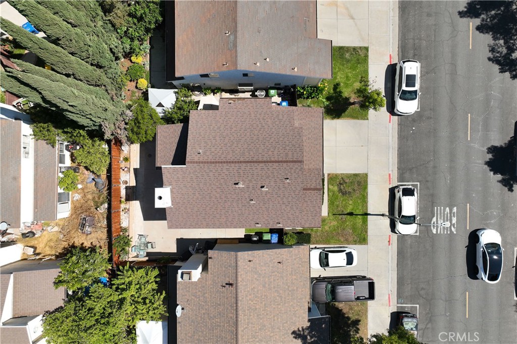 12331 Carl Street Pacoima, CA 91331 - Photo 26 of 28 an aerial view of multiple house
