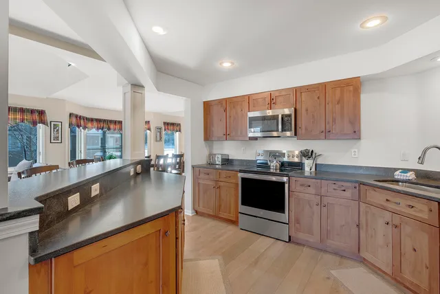 $1,450,000 | 16 Jibe Road, Unit O1, Newry, ME 04261