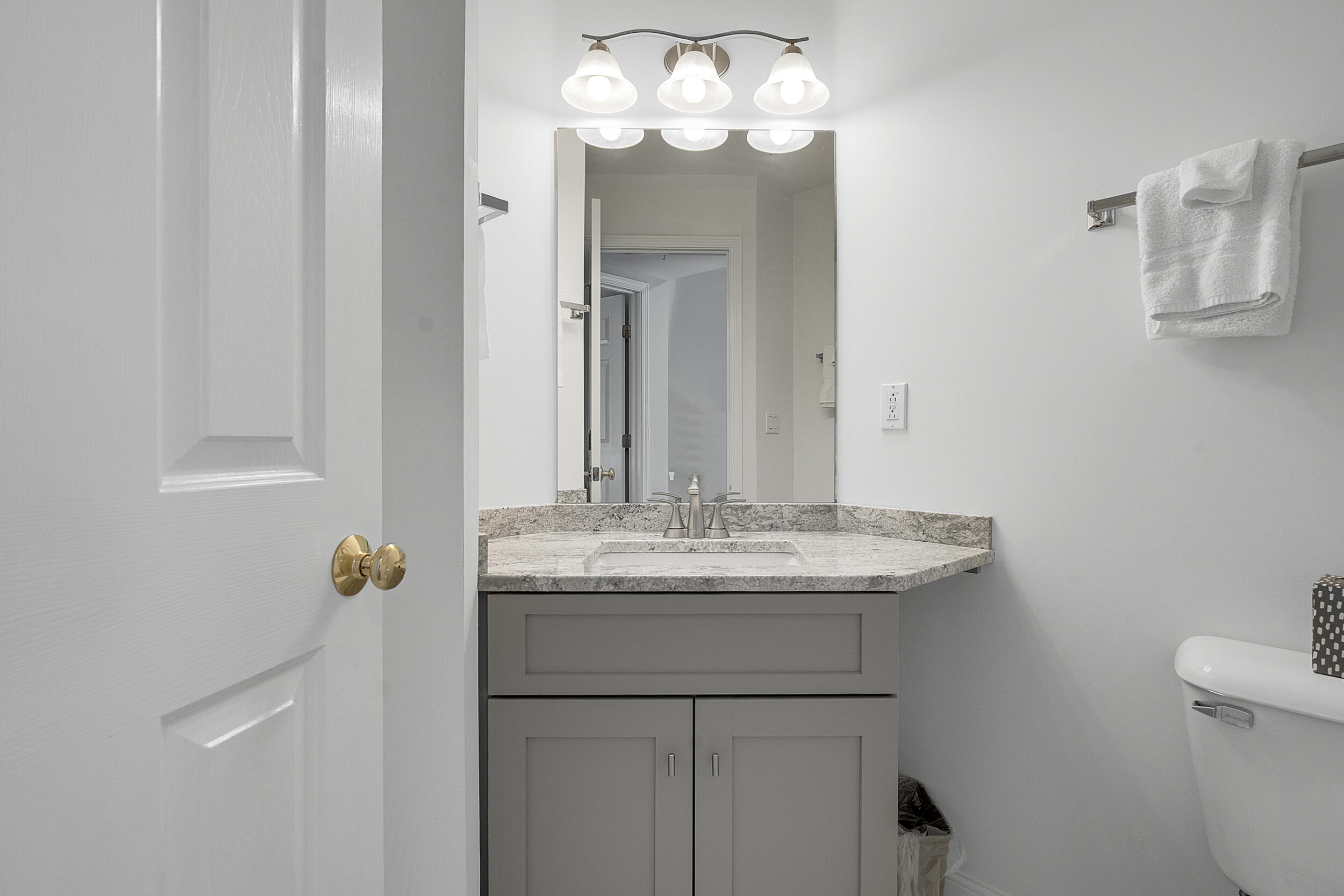 16 Jibe Road, Unit O1 Newry, ME 04261 - Photo 40 of 66 37_lockeunito-1-49