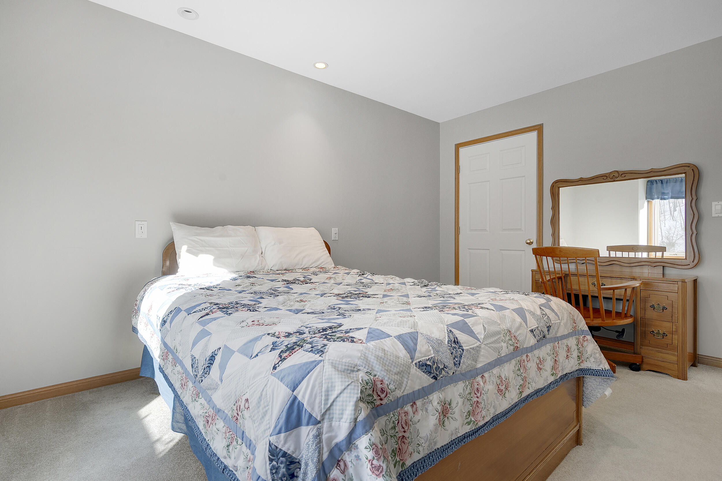 16 Jibe Road, Unit O1 Newry, ME 04261 - Photo 42 of 66 39_lockeunito-1-51