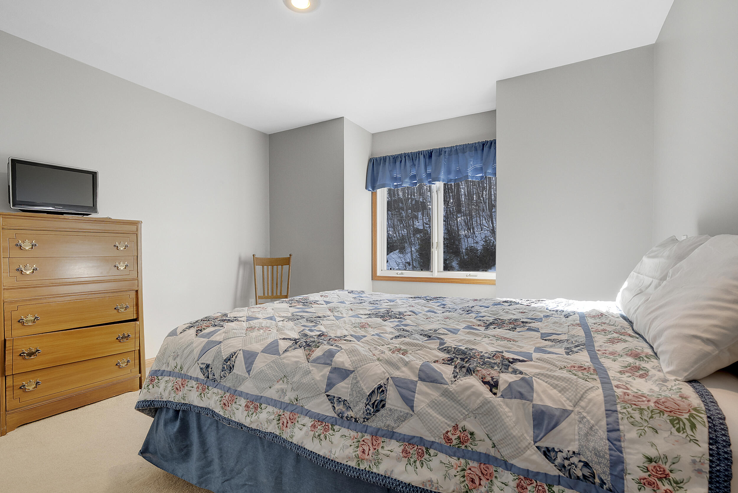 16 Jibe Road, Unit O1 Newry, ME 04261 - Photo 43 of 66 40_lockeunito-1-52