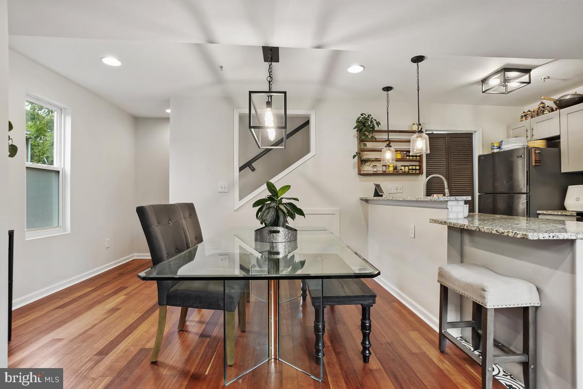 1377 K Street Southeast, Unit 2 Washington, DC 20003 - Photo 3 of 30 Dining area / Modern lighting