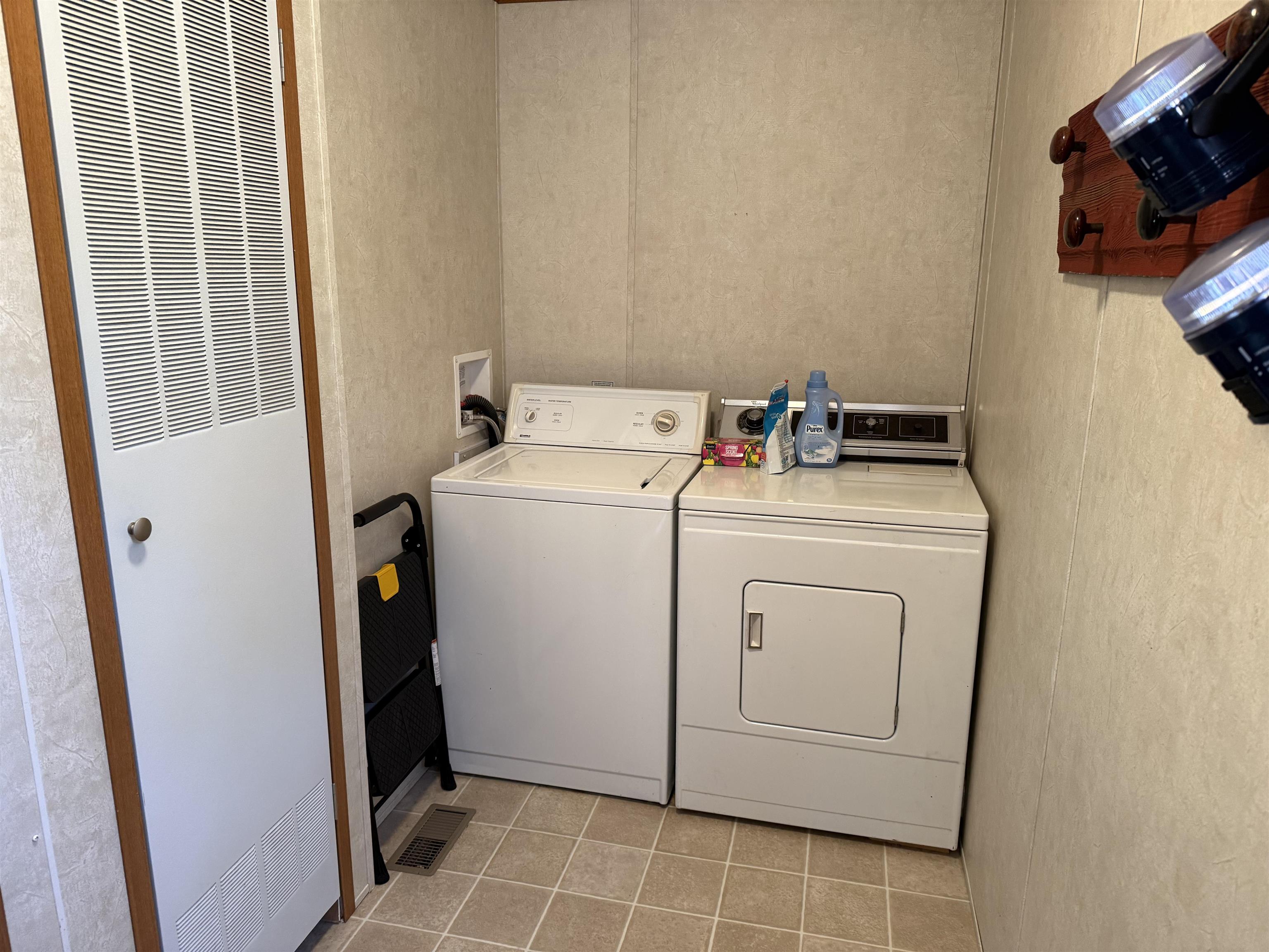 N8825 County G Road Gresham, WI 54128 - Photo 20 of 30