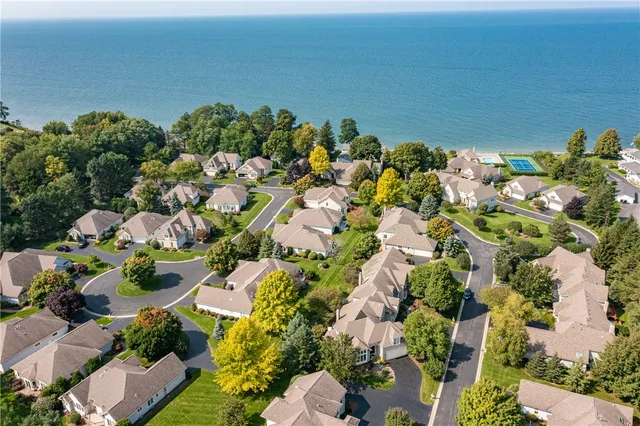 $500,000 | 125 Regatta Drive, Webster, NY 14580