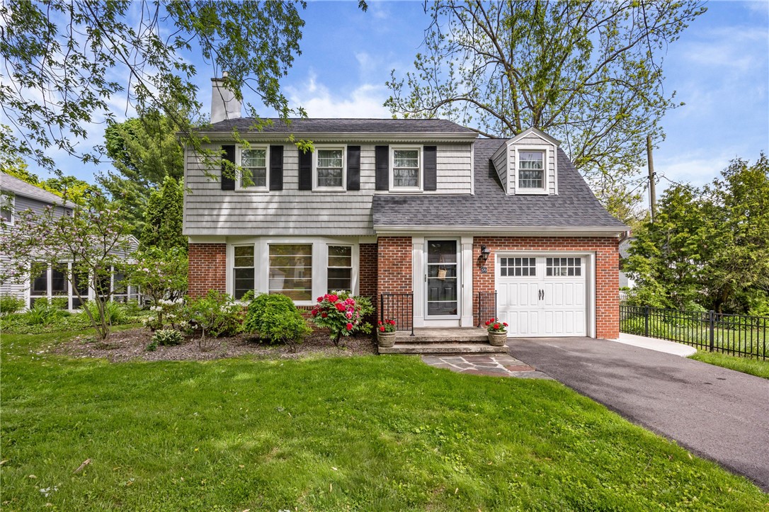 570 Antlers Drive Rochester, NY 14618 - Photo 3 of 46