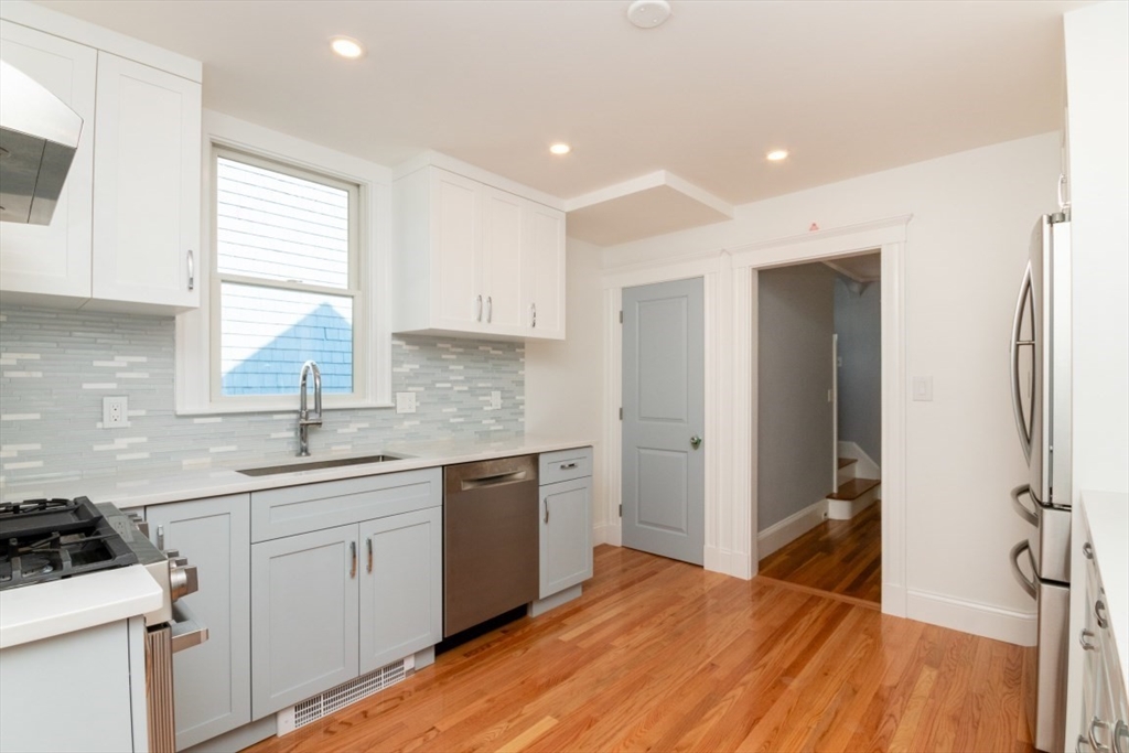 44 Avalon Road Boston, MA 02132 - Photo 14 of 38 Gallery Image 14