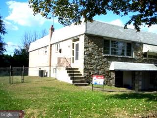 9912 Sandy Road Philadelphia, PA 19115 - Photo 1 of 3 Gallery Image 1