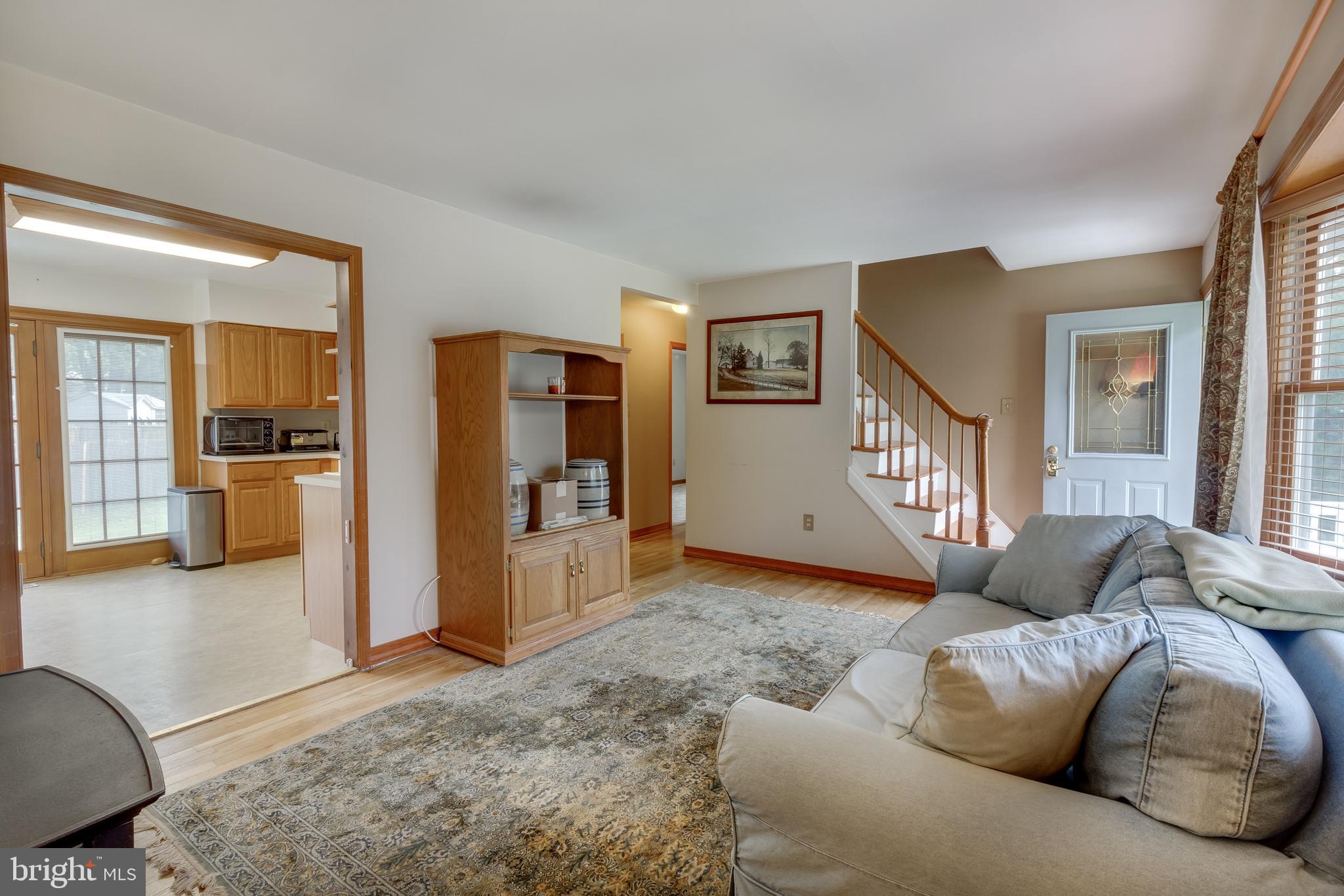 17 Kingsley Road Sewell, NJ 08080 - Photo 3 of 27