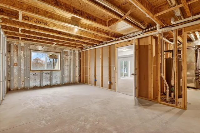 $549,900 | 11247 Vergennes Street Southeast, Lowell, MI 49331