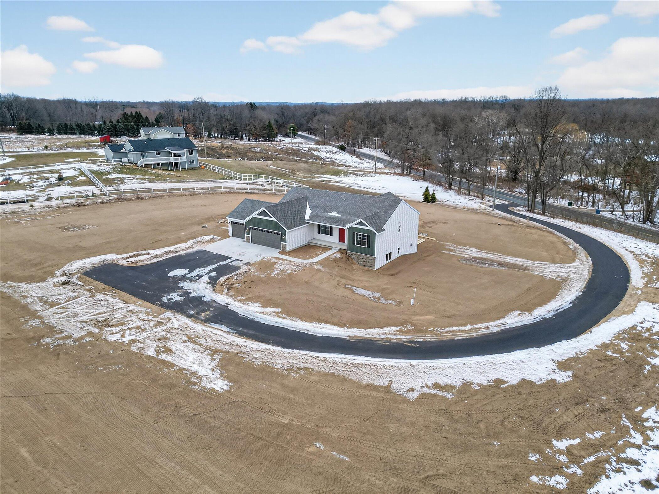 11247 Vergennes Street Southeast Lowell, MI 49331 - Photo 50 of 65 54-11247-Vergennes-St-SE-Windowstill-6