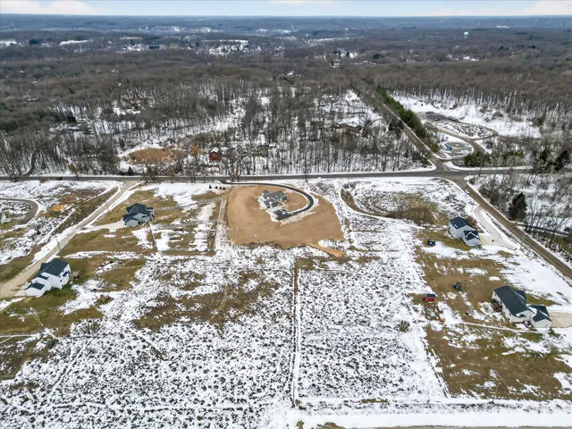 $549,900 | 11247 Vergennes Street Southeast, Lowell, MI 49331