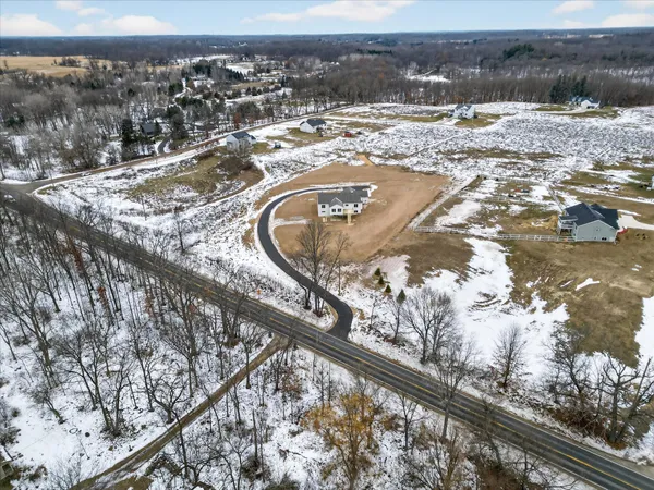 $549,900 | 11247 Vergennes Street Southeast, Lowell, MI 49331