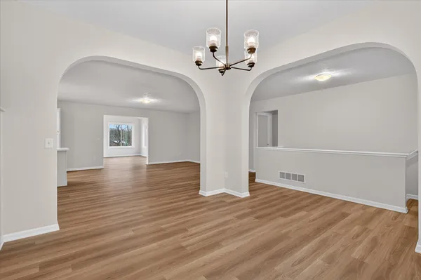 $549,900 | 11247 Vergennes Street Southeast, Lowell, MI 49331