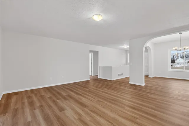 $549,900 | 11247 Vergennes Street Southeast, Lowell, MI 49331